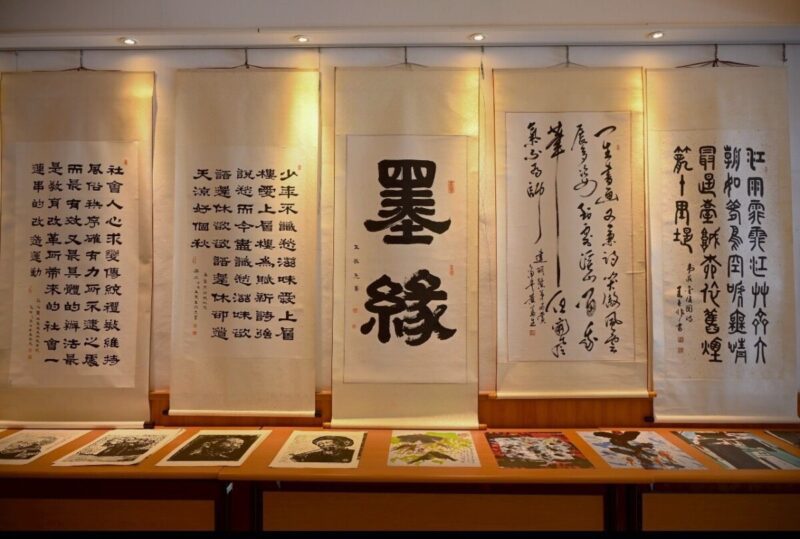 「洄瀾藝術饗宴」 花蓮市公所書法特展登場