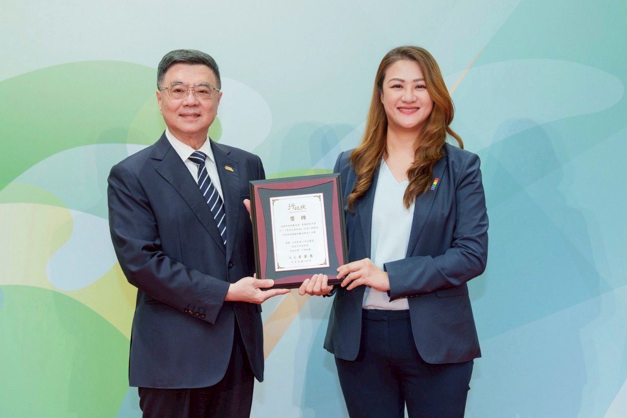 高雄推動性別友善觀光表現超亮眼! 榮獲行政院性平創新獎肯定 高雄推動性別友善觀光表現超亮眼! 榮獲行政院性平創新獎肯定