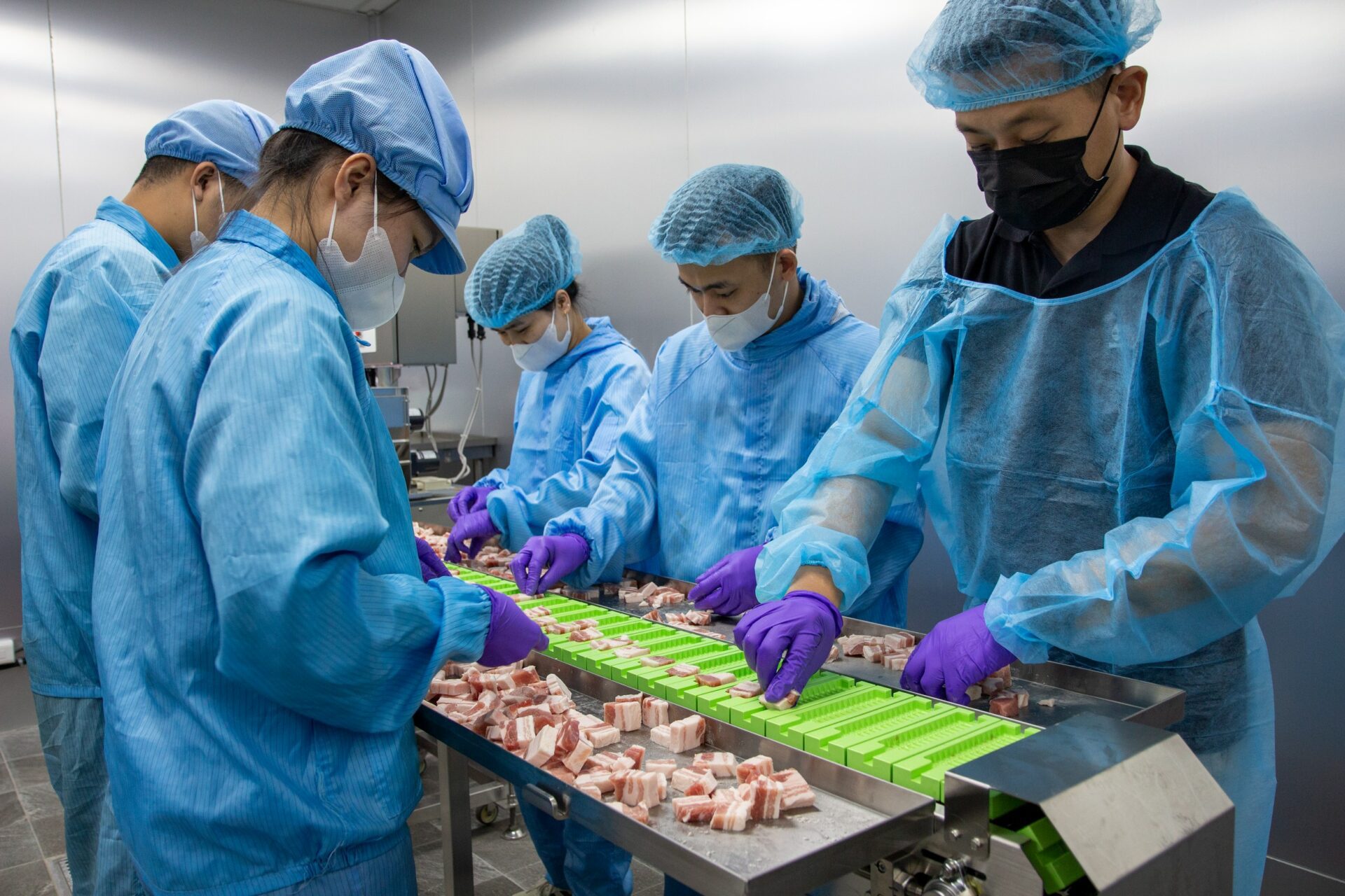 備料全自動、創業不卡關！石頭人打造2億營收的烤肉創業靠山