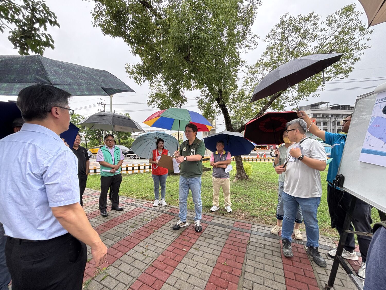 邱志偉爭取1.7億經費,北高雄自來水管線下半年將進行汰換工程 邱志偉爭取1.7億經費,北高雄自來水管線下半年將進行汰換工程