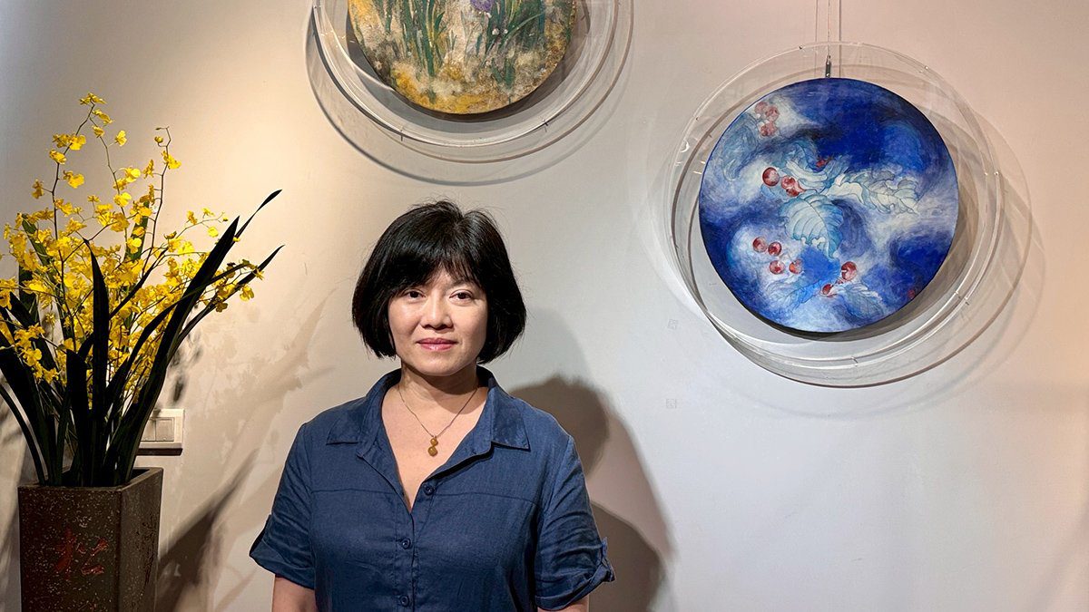 張若琳膠彩個展《蘩花》登場　三義山林間共賞花韻之美