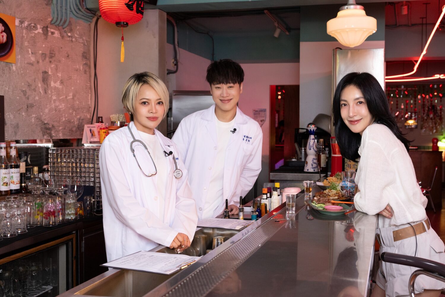 戴愛玲新歌錄音錄到哭 自爆:為「他」動過結婚的念頭?! 戴愛玲新歌錄音錄到哭 自爆:為「他」動過結婚的念頭?!