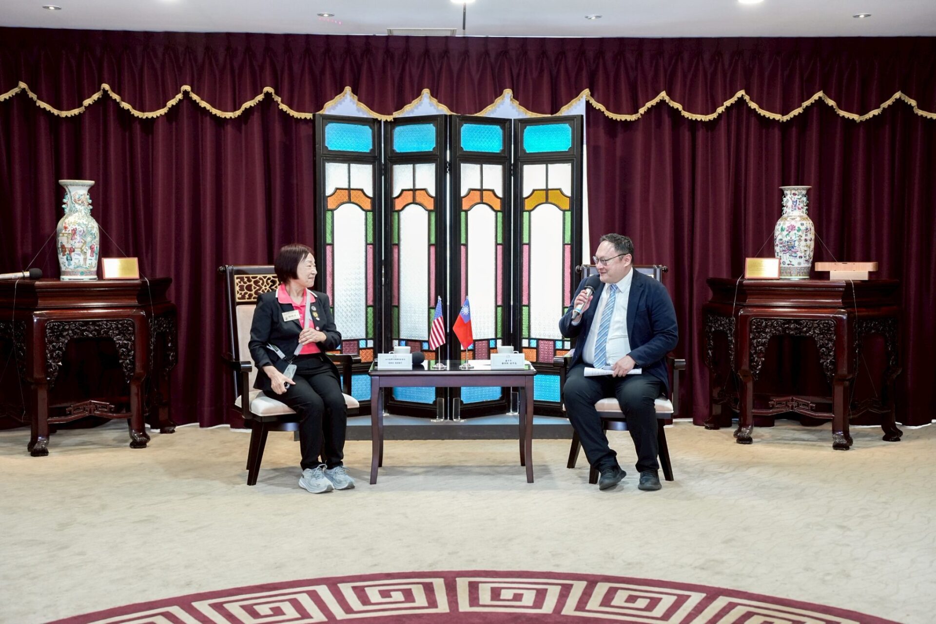 加州台灣同鄉聯誼會參訪團拜會中市府　鄭副市長盼促進雙方交流