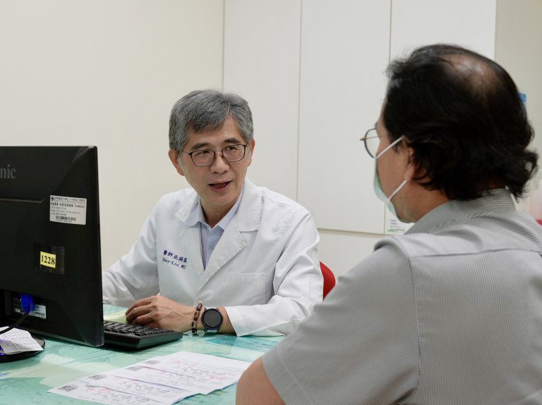 越老越睡不著? 秀傳醫師揭密50歲後睡眠問題真相 越老越睡不著? 秀傳醫師揭密50歲後睡眠問題真相