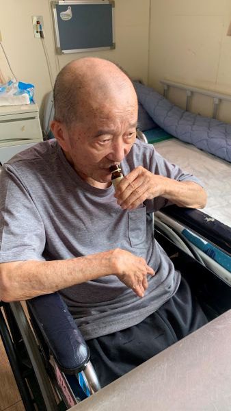 慈濟捐本草飲濃縮液 助新竹榮家長輩提升免疫力 慈濟捐本草飲濃縮液 助新竹榮家長輩提升免疫力