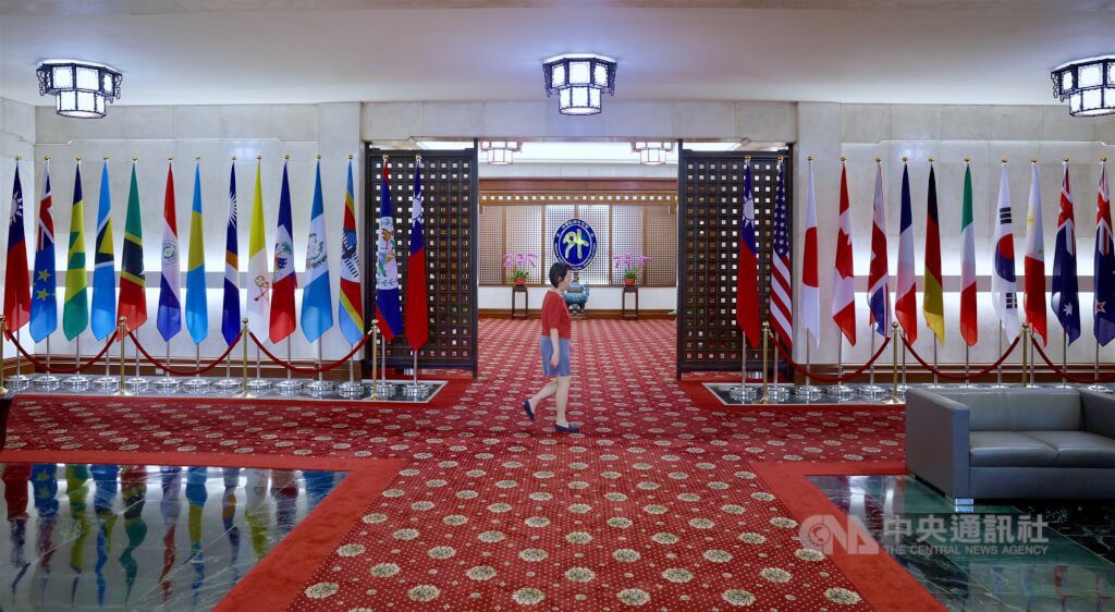 中美元首通話後川普未提台灣 外交部：中方新聞稿刻意扭曲主權