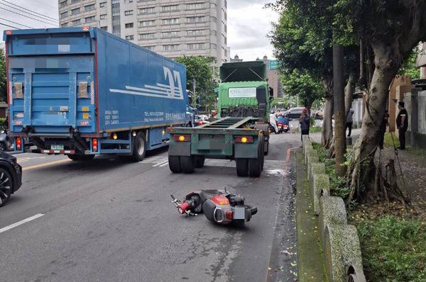 中壢工業區外籍移工 騎乘機車未注意被輾斃 中壢工業區外籍移工 騎乘機車未注意被輾斃