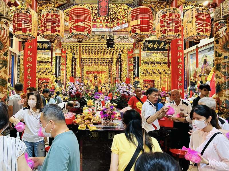 左營舊城城隍廟恭祝城隍尊神聖誕千秋 傳承信仰文化熱鬧溫馨 左營舊城城隍廟恭祝城隍尊神聖誕千秋 傳承信仰文化熱鬧溫馨