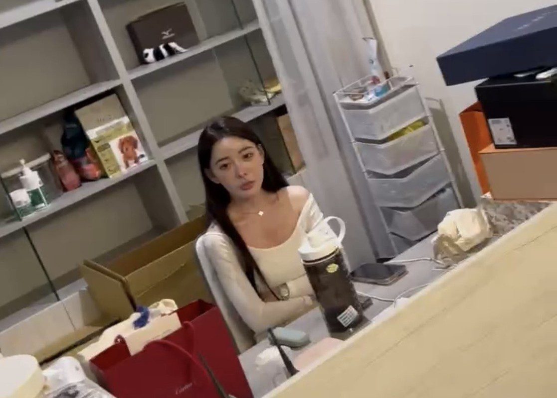 情感糾紛演變輿論風暴!正宮曝光證據被打臉 男方精品店被砸 情感糾紛演變輿論風暴!正宮曝光證據被打臉 男方精品店被砸