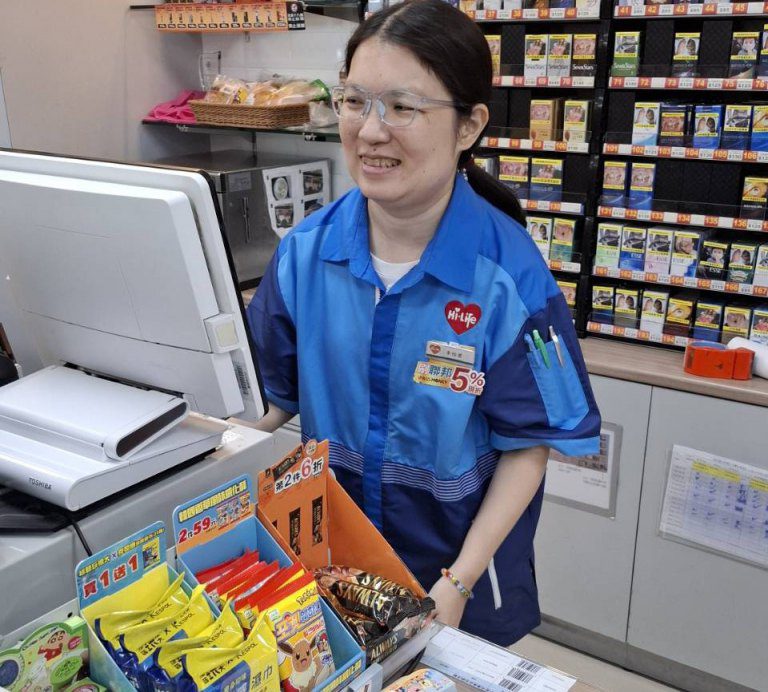 庇護商店撐起自立夢 響應萊爾富零錢捐支持喜憨兒 庇護商店撐起自立夢 響應萊爾富零錢捐支持喜憨兒