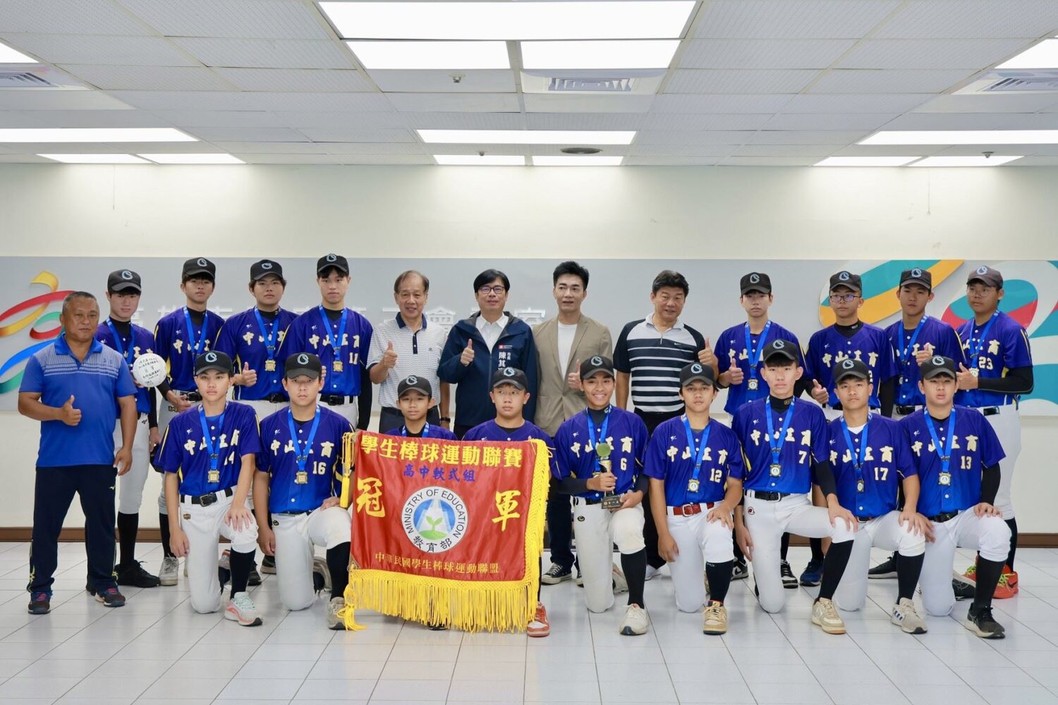 關心兒虐預防措施     陳其邁：完善立法、積極妥處、嚴格審查