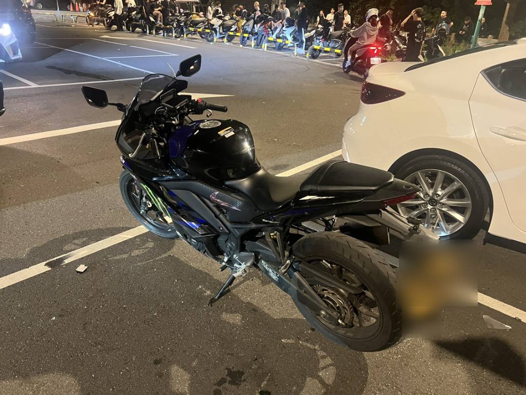 幫朋友出氣!蘆竹男拿球棒怒砸機車 網:「大古」翔平 幫朋友出氣!蘆竹男拿球棒怒砸機車 網:「大古」翔平