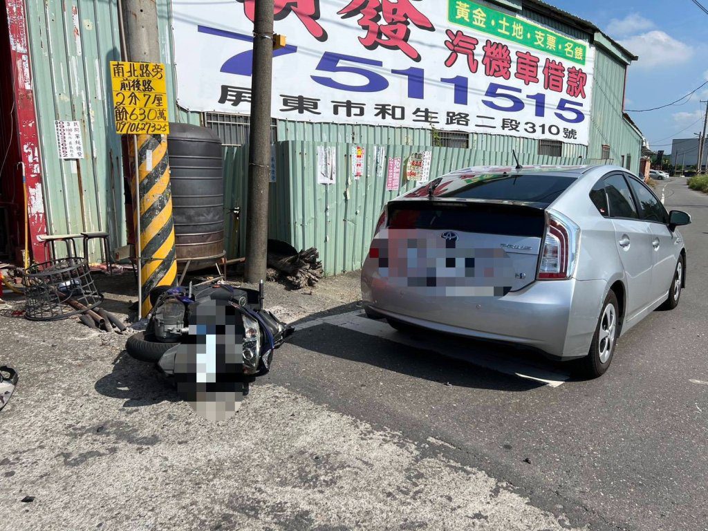 快訊/屏科大四生「差三天畢業」…碰撞Toyota慘斷魂 快訊/屏科大四生「差三天畢業」…碰撞Toyota慘斷魂