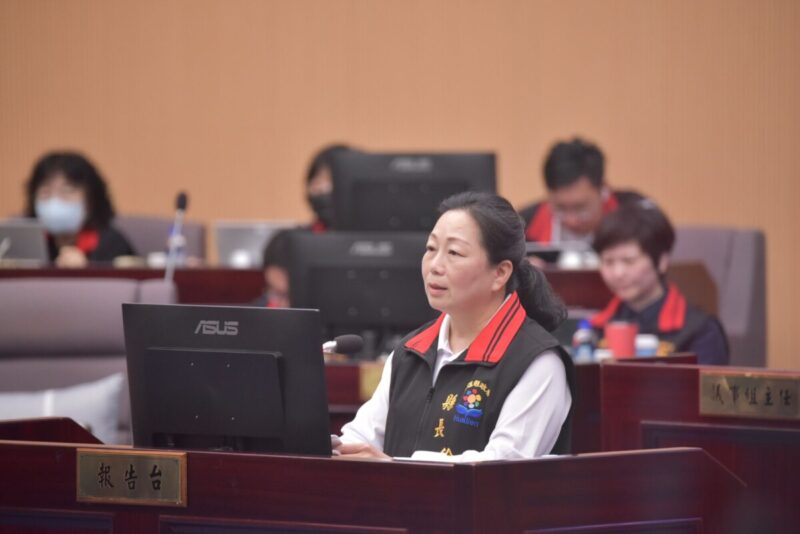 花蓮縣長徐榛蔚再批中央片面刪減補助款違法亂紀 重申:不惜舉債穩定基層收入 弱勢補助 花蓮縣長徐榛蔚再批中央片面刪減補助款違法亂紀 重申:不惜舉債穩定基層收入 弱勢補助