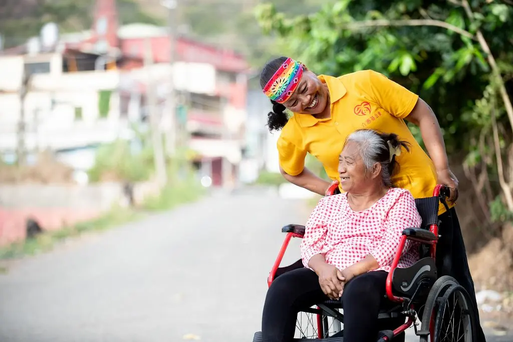 介惠基金會助偏鄉婦女翻轉人生 推愛相挺盼社會攜手改善 介惠基金會助偏鄉婦女翻轉人生 推愛相挺盼社會攜手改善