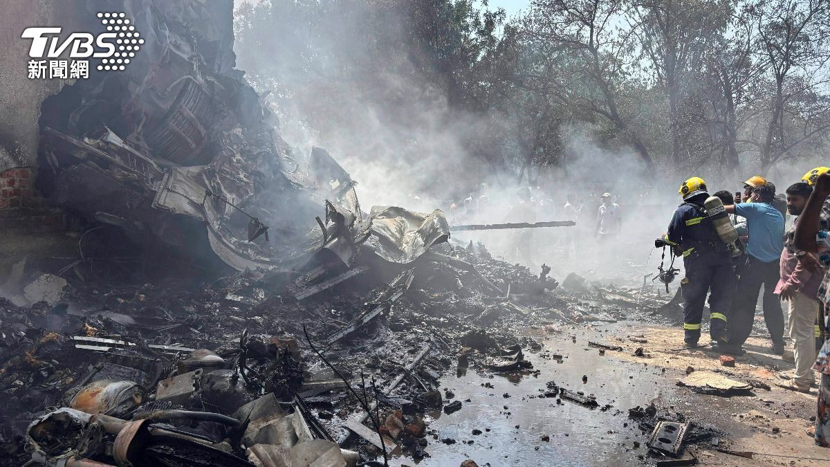 起飛5分鐘就失事!印航波音787夢幻客機「爬不起來」墜毀 已知至少有40人罹難 起飛5分鐘就失事!印航波音787夢幻客機「爬不起來」墜毀 已知至少有40人罹難