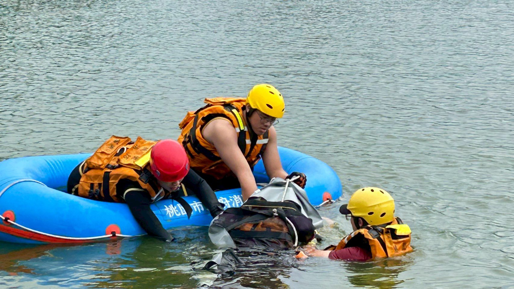 守護78處陂塘安全!桃消富岡分隊搶救演練逼真登場 守護78處陂塘安全!桃消富岡分隊搶救演練逼真登場