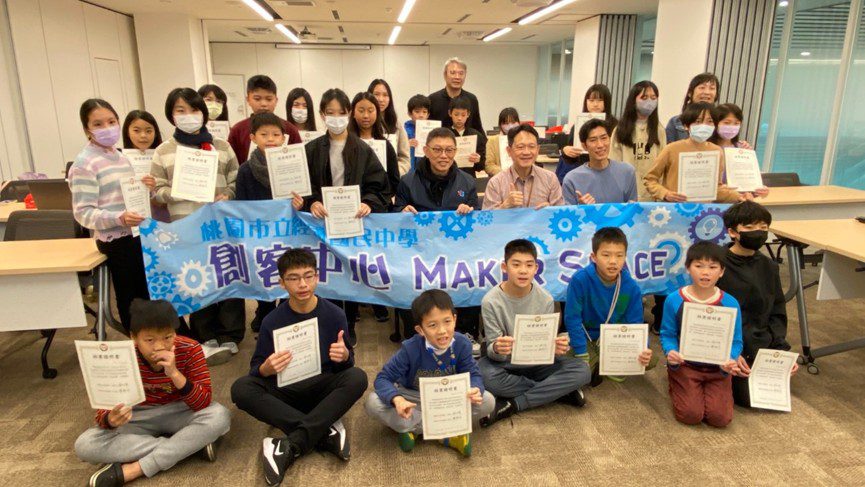 閱讀創作也能玩AI!桃市圖推9大課程啟動學童想像力 閱讀創作也能玩AI!桃市圖推9大課程啟動學童想像力