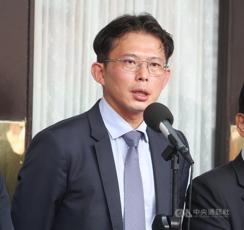 藍白連署修憲案廢監院 黃國昌:達29立委門檻已送案 藍白連署修憲案廢監院 黃國昌:達29立委門檻已送案