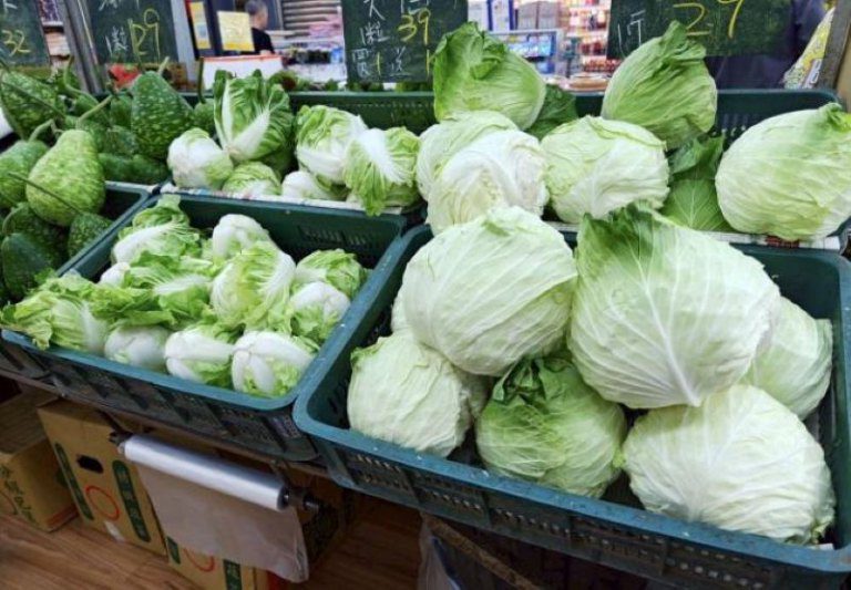 竹縣環保局攜手在地生鮮超市 推動蔬果裸賣落實減塑生活 竹縣環保局攜手在地生鮮超市 推動蔬果裸賣落實減塑生活