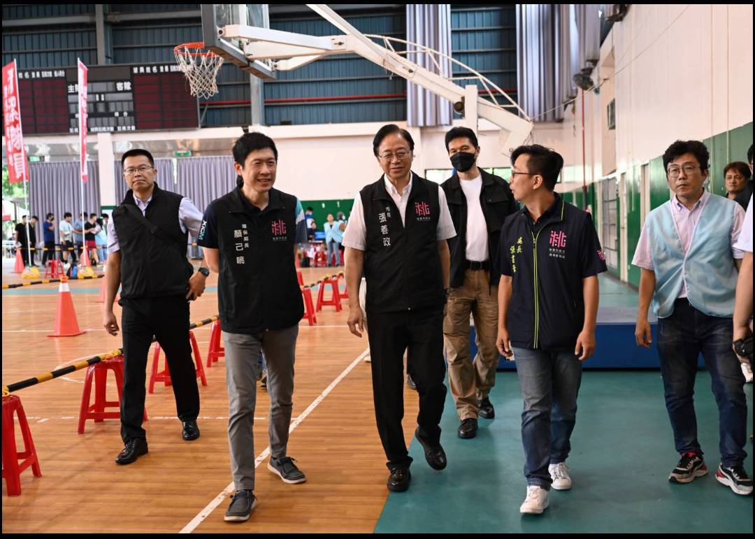 桃園市清潔隊員對外招考體能測驗 市長張善政期勉共同守護桃園環境 桃園市清潔隊員對外招考體能測驗 市長張善政期勉共同守護桃園環境