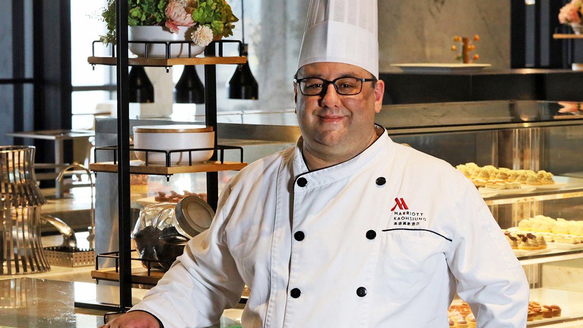 義式風味席捲港都！高雄萬豪「豪享自助餐廳」迎來義大利名廚打造星級料理新體驗