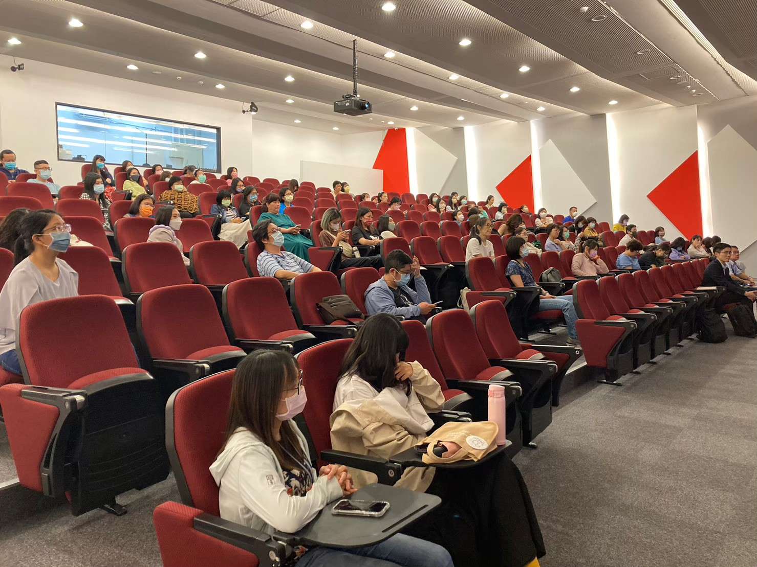 環教從觀影開始!桃市圖免費看《荒野機器人》這時開放報名 環教從觀影開始!桃市圖免費看《荒野機器人》這時開放報名