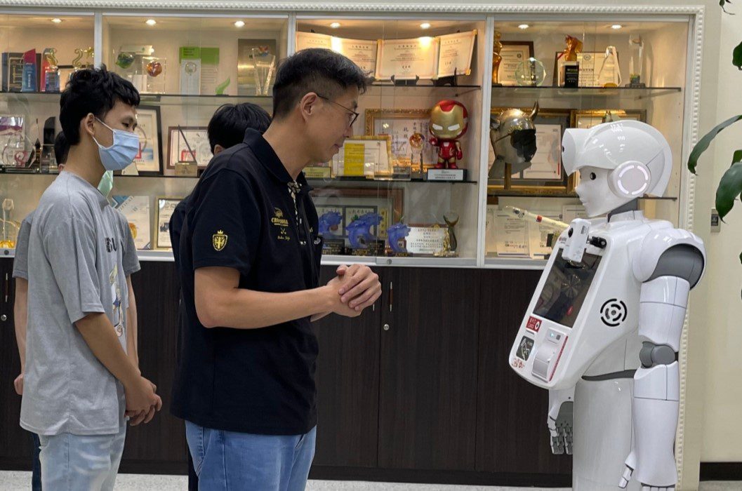 桃園役男限定！免費職訓課程開跑 服役中也能學AI考證照