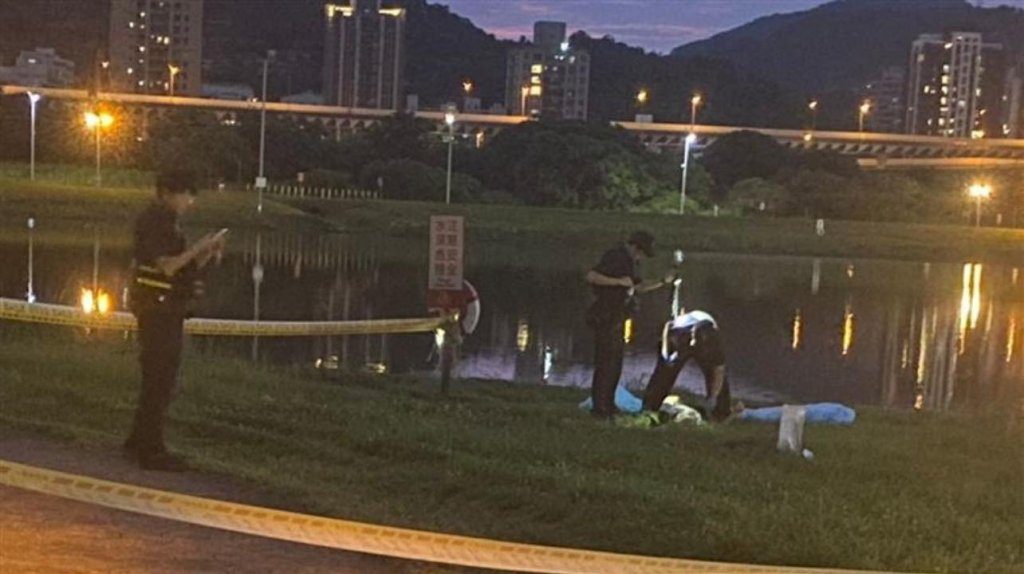 蘆洲大都會公園微風運河驚見浮屍