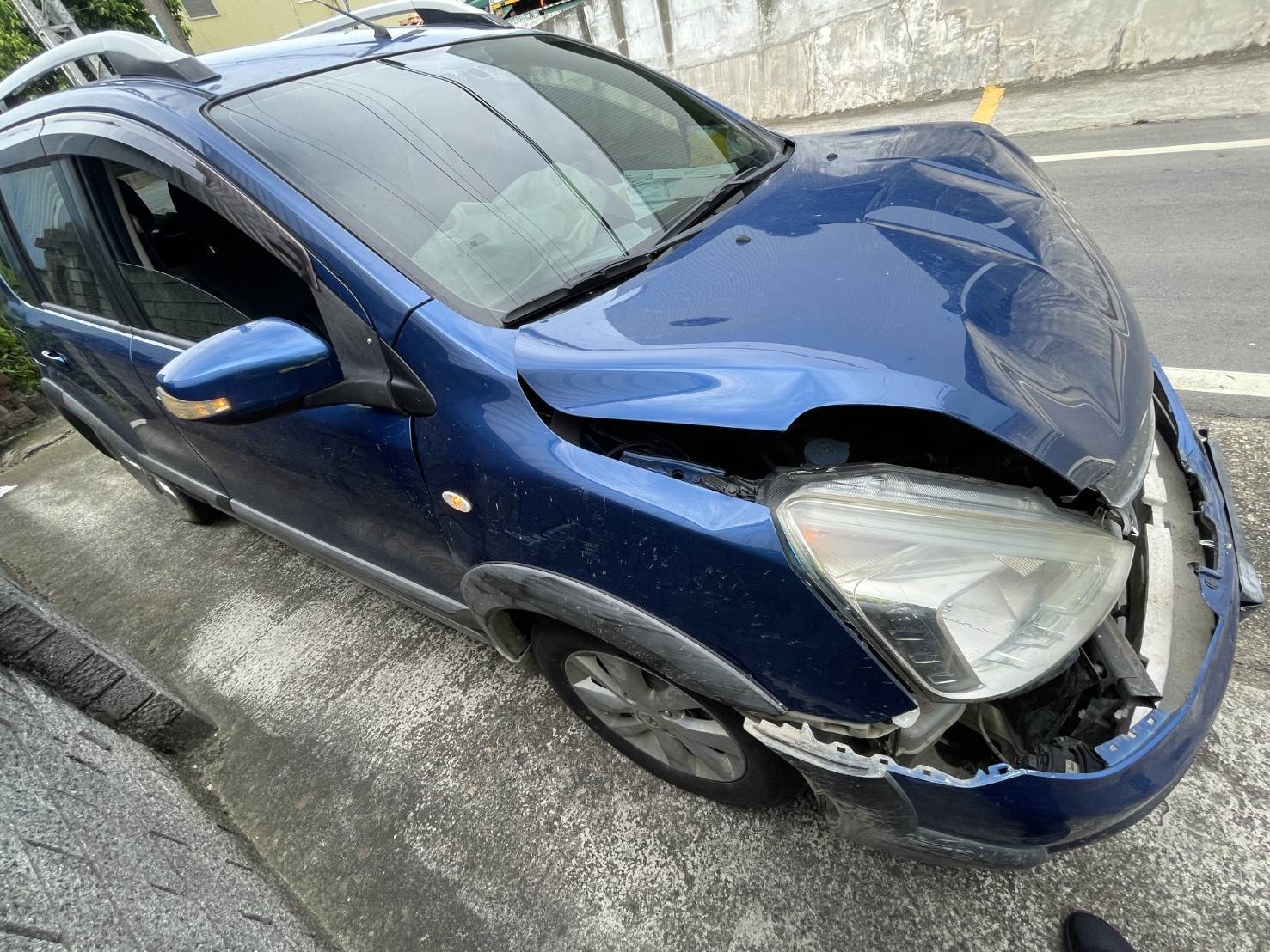 【有片】紅燈了還在衝!他「沒減速」朝前車屁股直直撞 【有片】紅燈了還在衝!他「沒減速」朝前車屁股直直撞