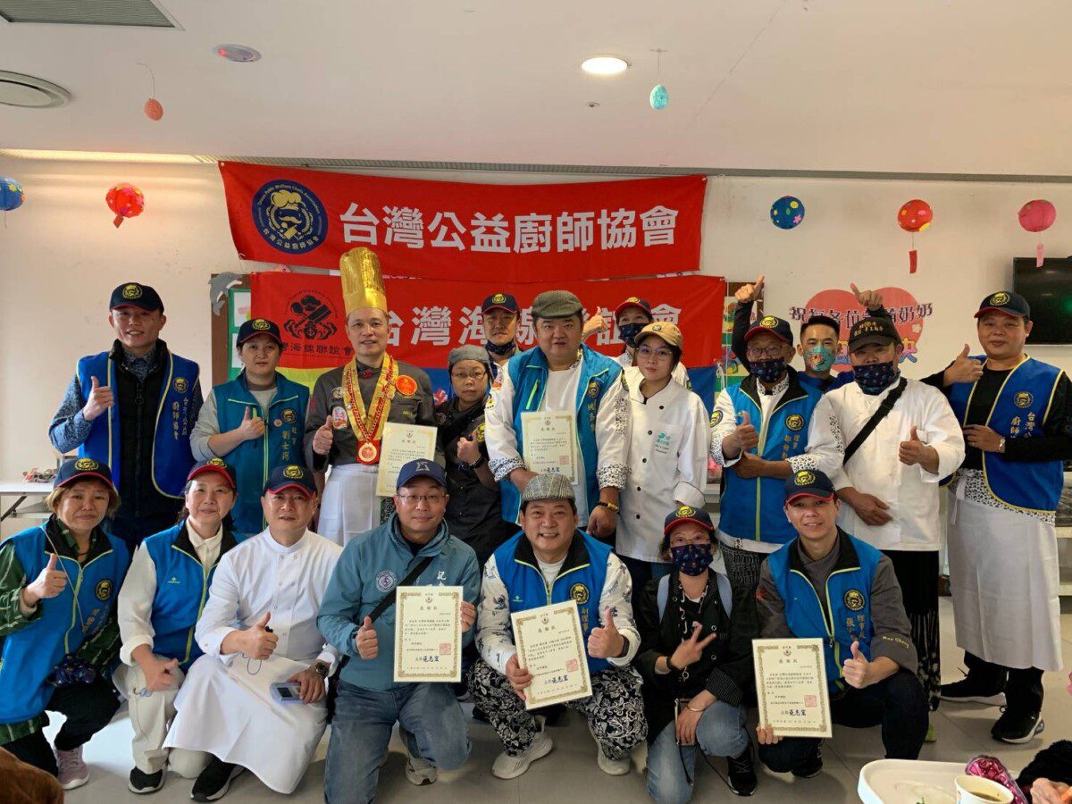 用一雙手點燃千盞燈專訪台灣公益廚師協會理事長張宇騏 用一雙手點燃千盞燈專訪台灣公益廚師協會理事長張宇騏
