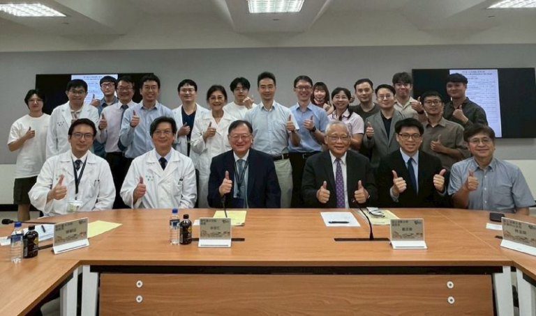 新竹臺大分院與清華大學攜手打造產學醫新典範 六大前瞻研究成果公開發表 新竹臺大分院與清華大學攜手打造產學醫新典範 六大前瞻研究成果公開發表