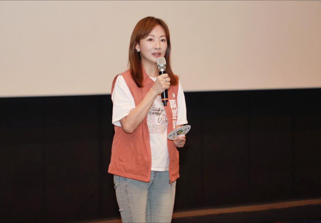 郭昱晴提醒防偷拍卻掀「公審風波」 當事男:直播竟被當怪人莫名其妙! 郭昱晴提醒防偷拍卻掀「公審風波」 當事男:直播竟被當怪人莫名其妙!