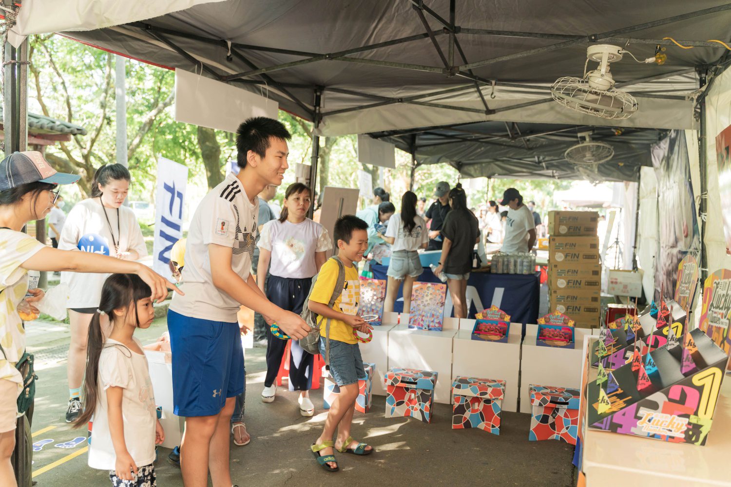第21屆「亞尼克寫生比賽」起跑 大安森林公園溫馨親子日 第21屆「亞尼克寫生比賽」起跑 大安森林公園溫馨親子日