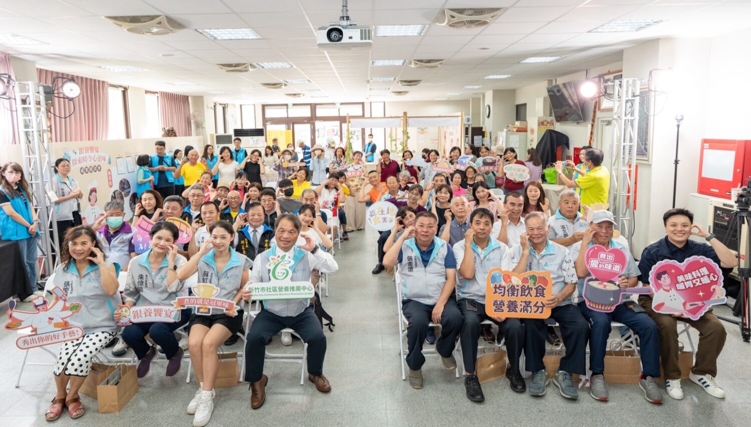 兼具創意與營養的高齡牙口友善餐食　竹市衛生局頒發4大獎項優異團隊