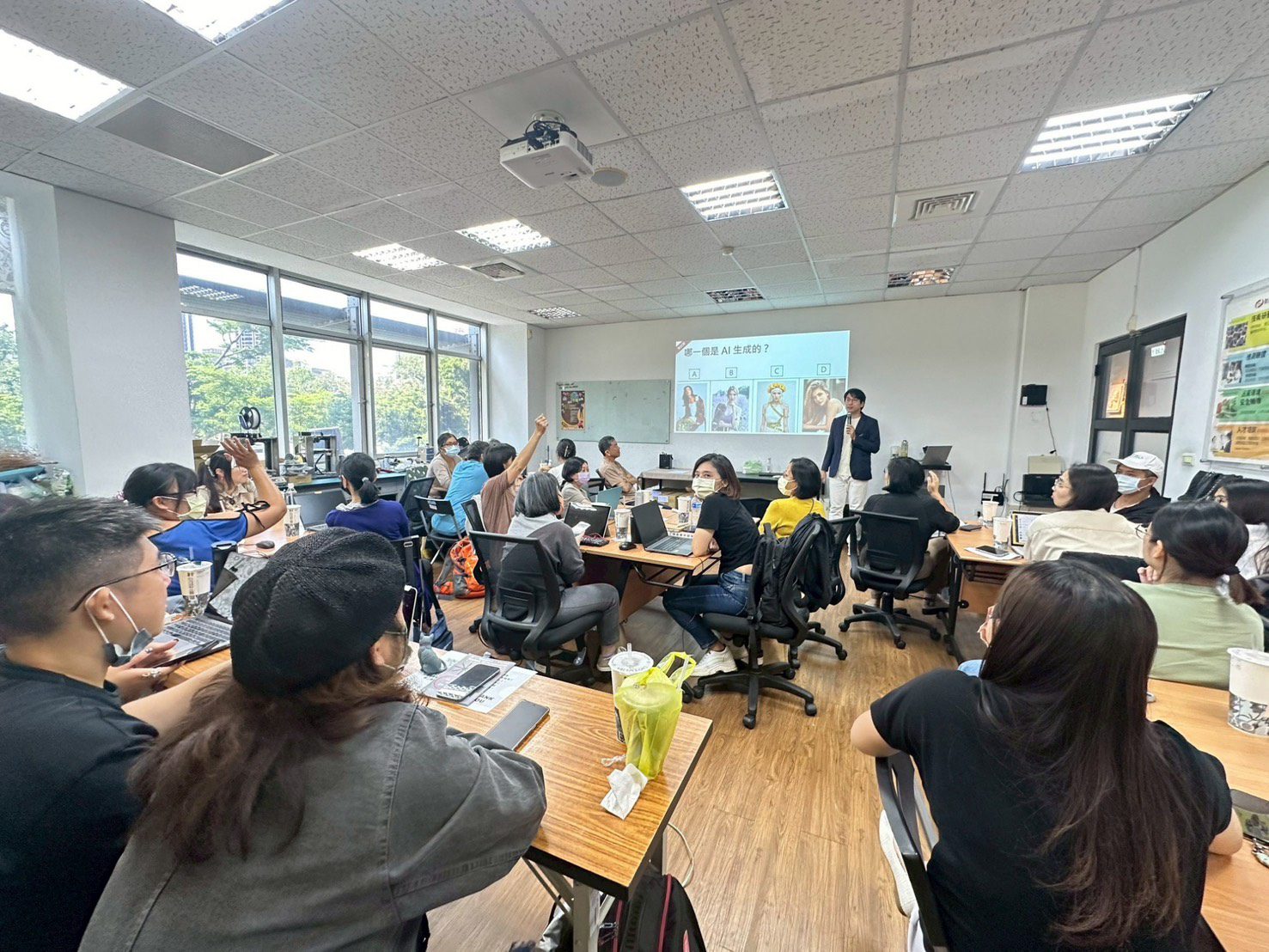 高市勞工局創業學習營 培育學員打造新時代品牌說服力 高市勞工局創業學習營 培育學員打造新時代品牌說服力