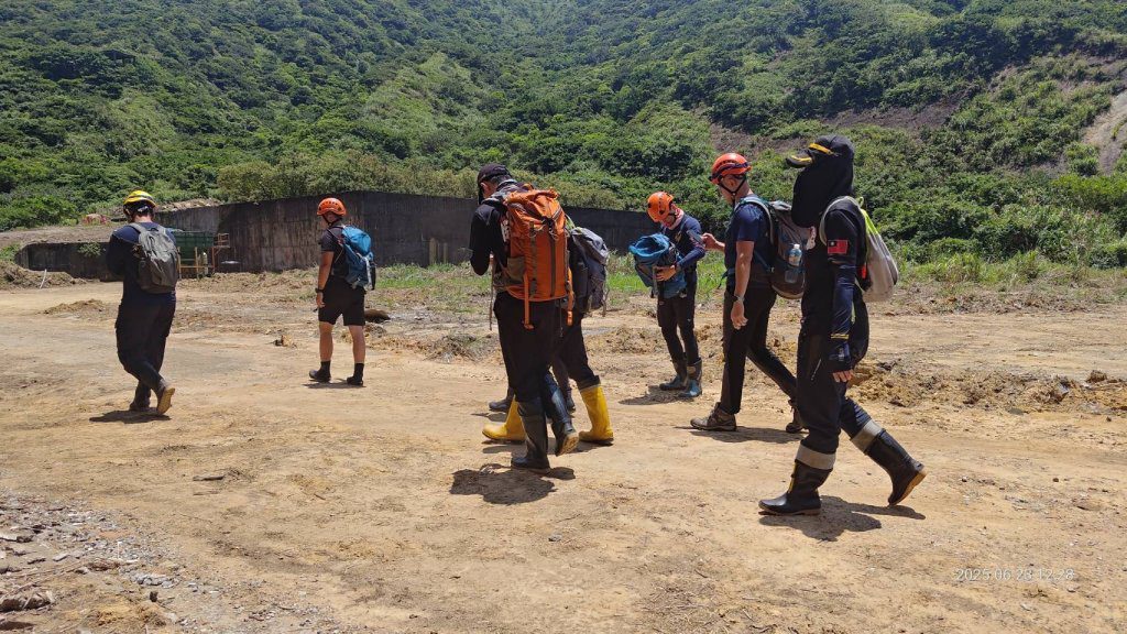 最後緊抓救命雜草…新北男疑登山失足 跌墜瑞芳小鬼瀑布身亡 最後緊抓救命雜草…新北男疑登山失足 跌墜瑞芳小鬼瀑布身亡