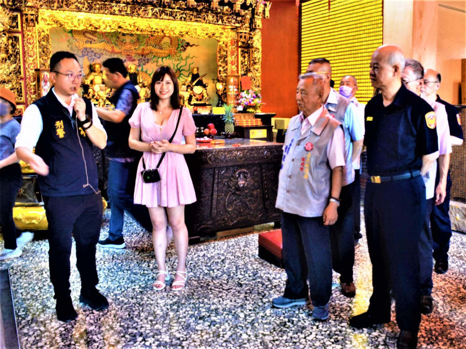 神明看透識詐騙 嘉市警攜手城隍廟推出防詐行動特展 神明看透識詐騙 嘉市警攜手城隍廟推出防詐行動特展