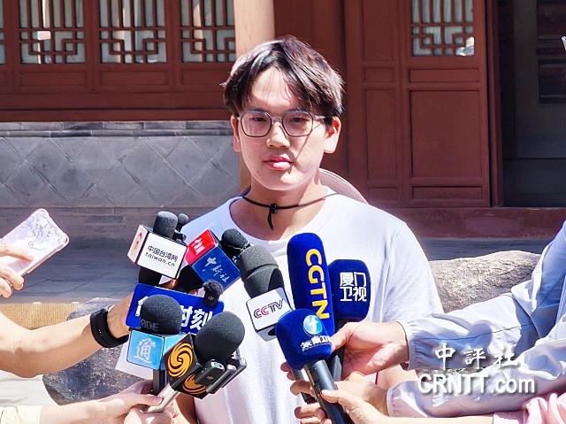 馬英九率台青參訪莫高窟　見證大陸文化保存