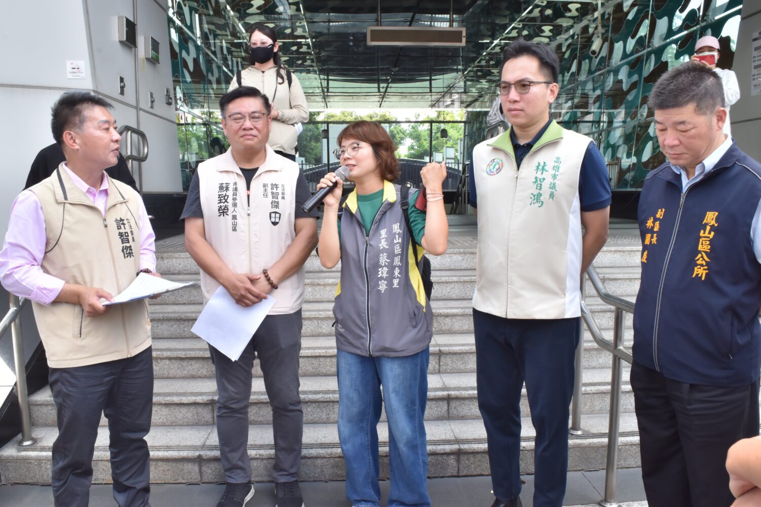 高雄中山東路兩側大翻新 許智傑:行人友善空間不能等 高雄中山東路兩側大翻新 許智傑:行人友善空間不能等