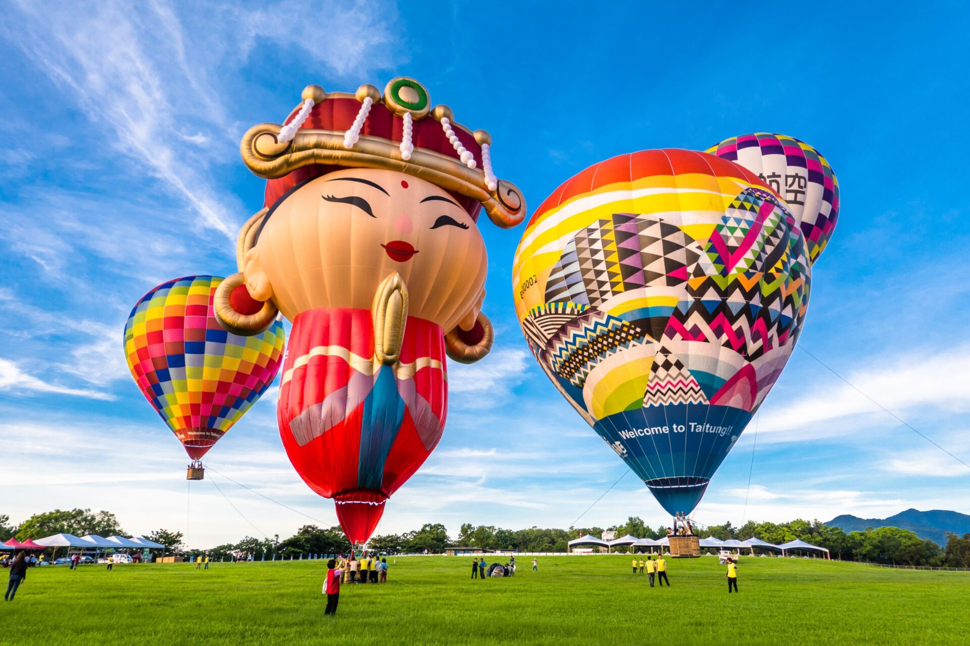 坐熱氣球送臺東農村好物 台北國際食品展亮相 坐熱氣球送臺東農村好物 台北國際食品展亮相