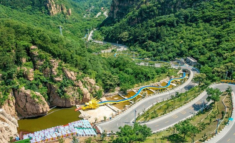 北京首個夜間漂流項目亮相平谷 “白晝+星空”打造避暑新體驗 北京首個夜間漂流項目亮相平谷 “白晝+星空”打造避暑新體驗