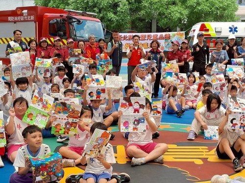 小畫筆揮灑清「廉」大冒險 新北消防辦理防災X品德繪畫比賽