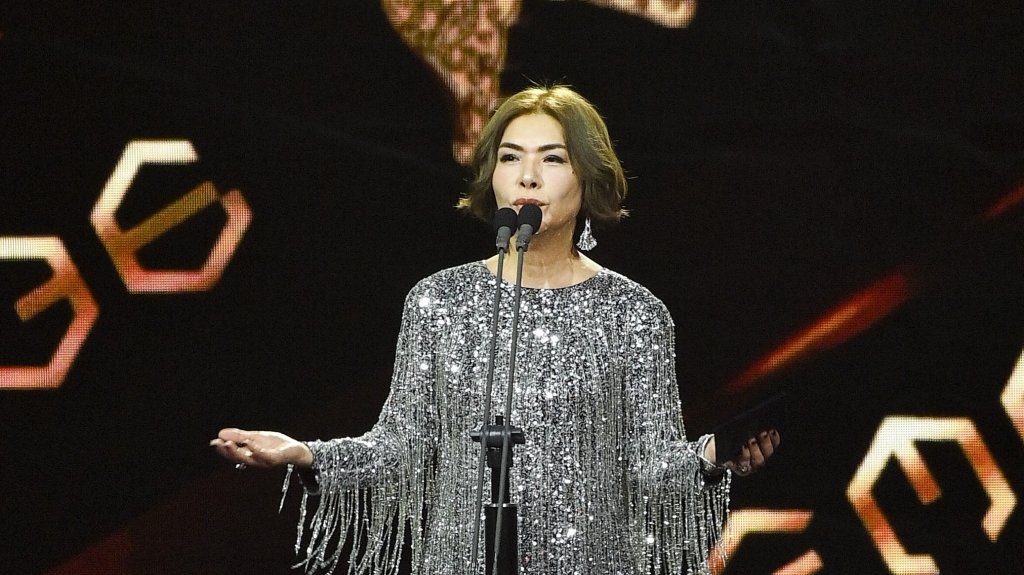 金曲36/張清芳脫稿催呂士軒「快一點」!網一陣撻伐:下次別再請她 金曲36/張清芳脫稿催呂士軒「快一點」!網一陣撻伐:下次別再請她