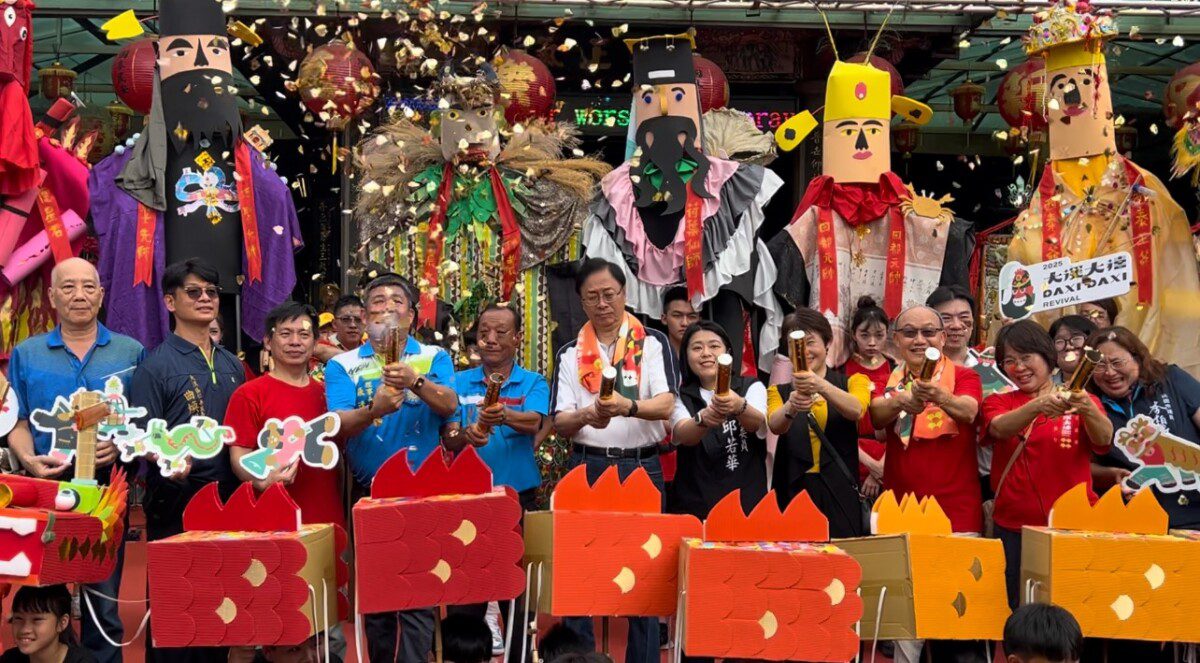 2025大溪大禧REVIVAL 香火延續祝福接力開幕踩街復古盛裝 再現迎六月廿四榮光 2025大溪大禧REVIVAL 香火延續祝福接力開幕踩街復古盛裝 再現迎六月廿四榮光