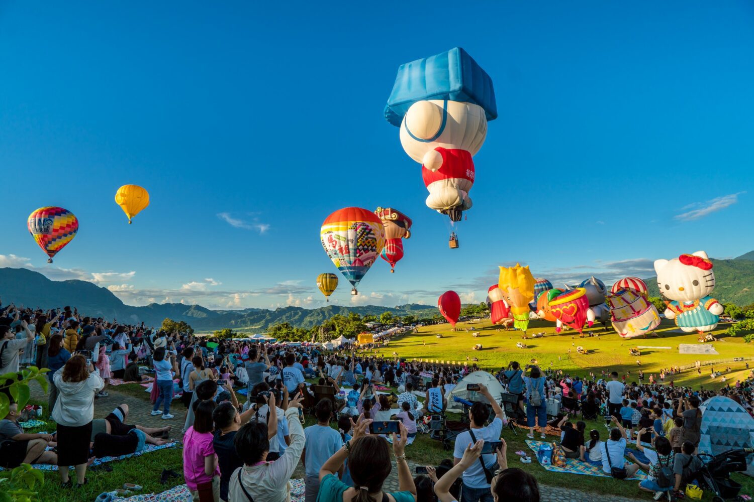 鹿野高台即時影像上線 2025熱氣球嘉年華「雲端」同享 鹿野高台即時影像上線 2025熱氣球嘉年華「雲端」同享