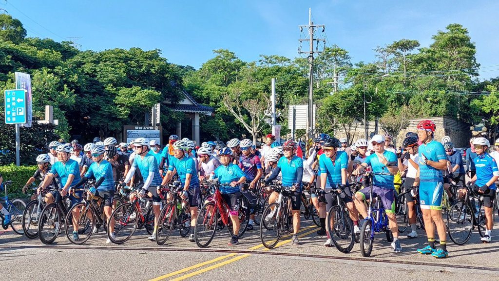 騎出健康新風景!千人湧清水參加親子踩風嘉年華 沿海騎乘賞生態超療癒 騎出健康新風景!千人湧清水參加親子踩風嘉年華 沿海騎乘賞生態超療癒