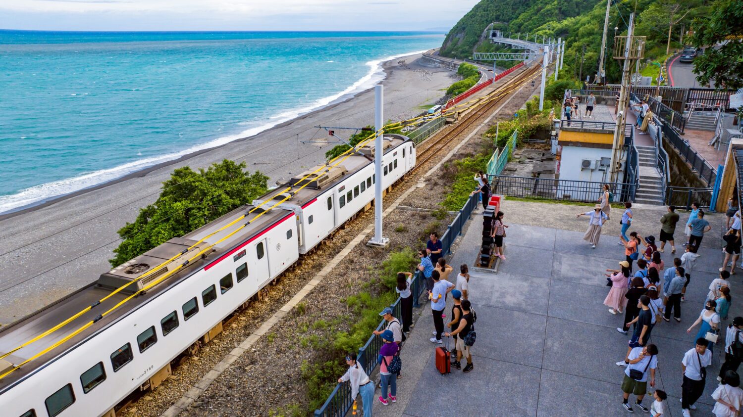 2025熱氣球嘉年華 鹿野高台即時影像上線 2025熱氣球嘉年華 鹿野高台即時影像上線