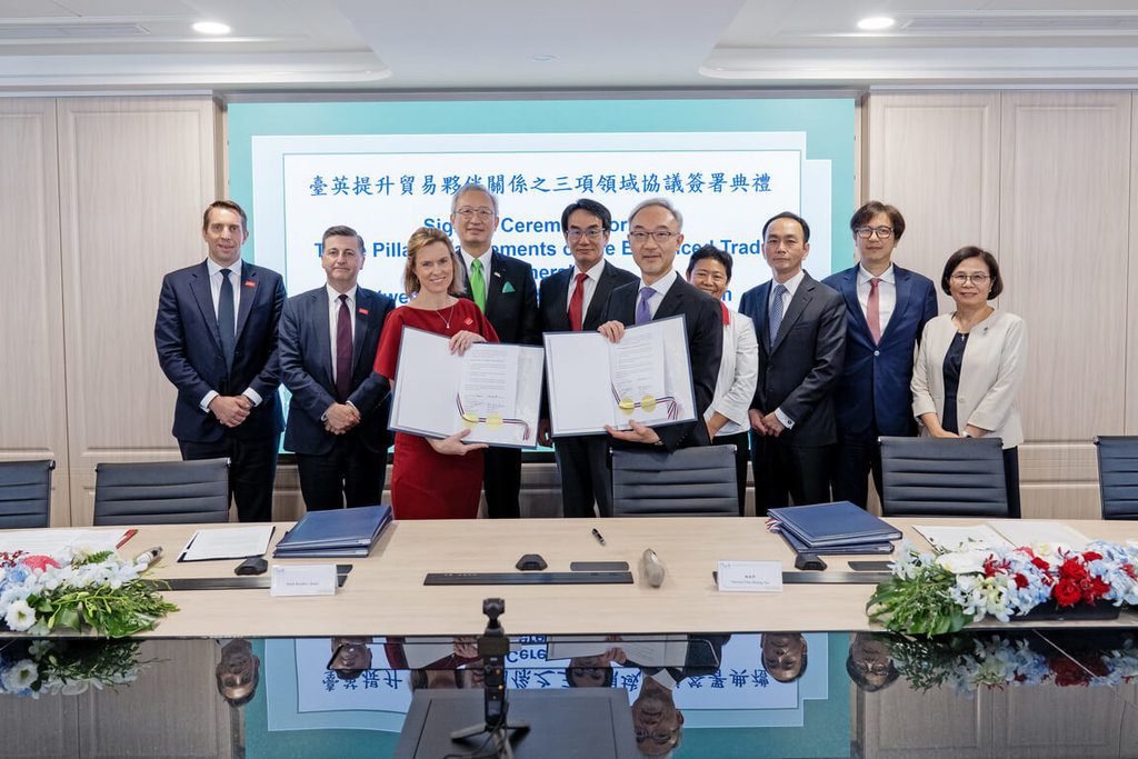 台英ETP 3項領域協議簽署 政院:推動雙方關鍵產業合作 台英ETP 3項領域協議簽署 政院:推動雙方關鍵產業合作
