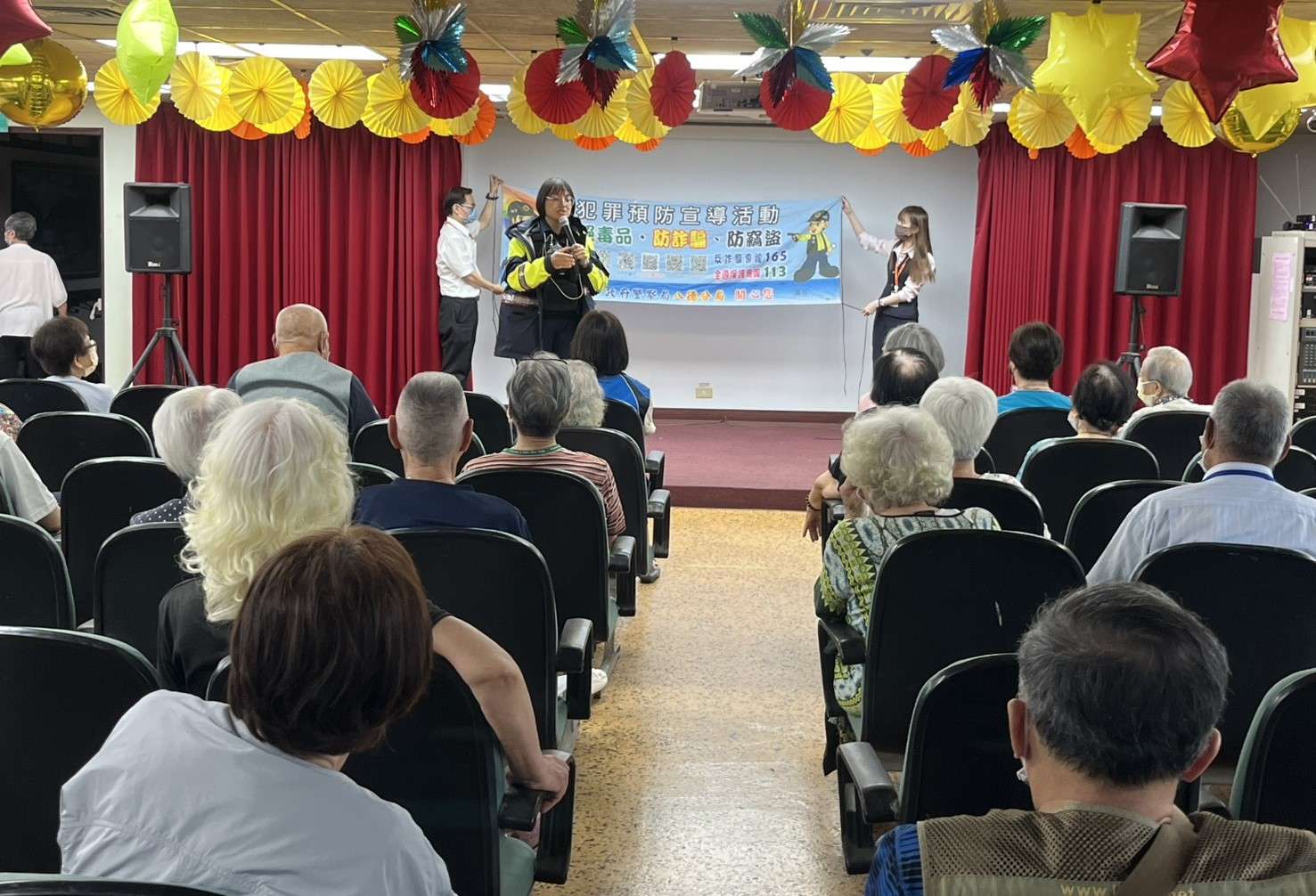 八德榮家舉辦反詐騙宣導 教長輩識破話術保積蓄 八德榮家舉辦反詐騙宣導 教長輩識破話術保積蓄